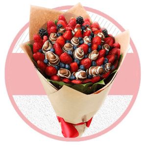 БУКЕТ ИЗ КЛУБНИКИ