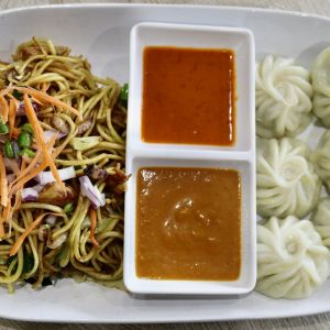 MOMO CHOWMEIN COMBO