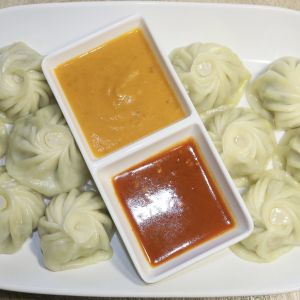 JHOL MOMO