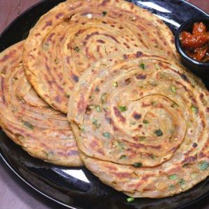 CHAPATIS (CREPES) AND PRANTHAS