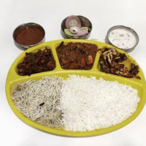 VEG CURRY COMBO